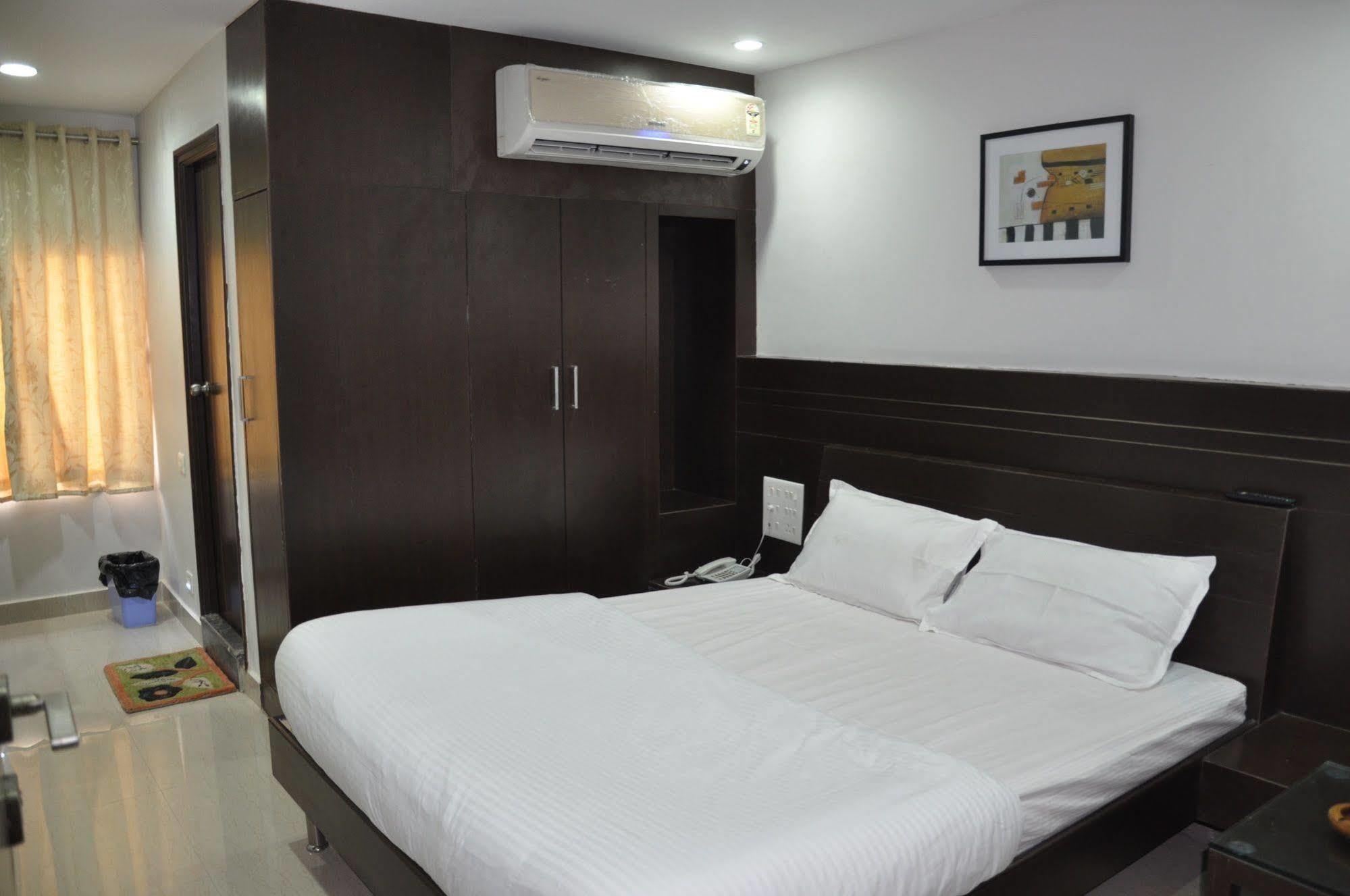 Hotel Imperial Classic Haidarábád Kültér fotó