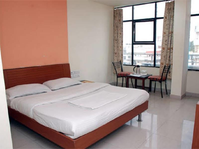 Hotel Imperial Classic Haidarábád Kültér fotó